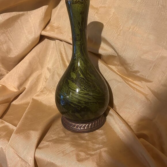 Stunning Vintage Glass Vase - Picture 1 of 4